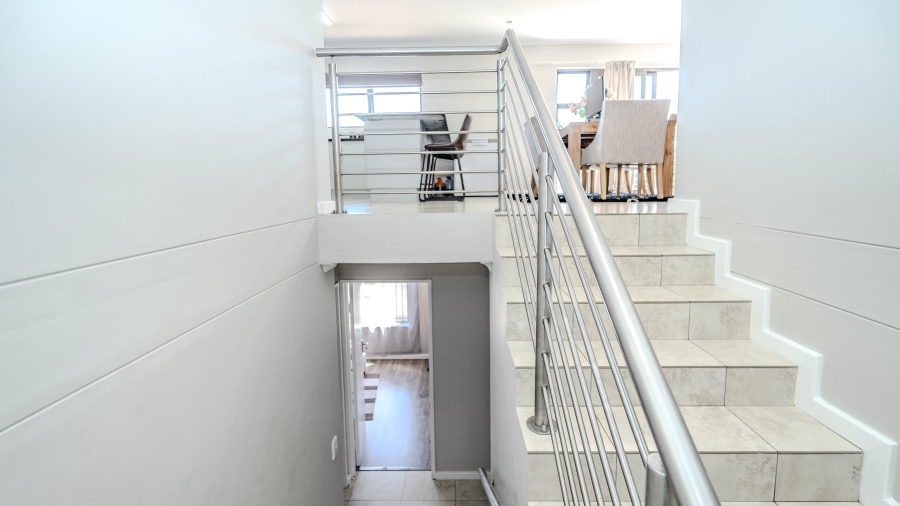 3 Bedroom Property for Sale in Normandie Western Cape